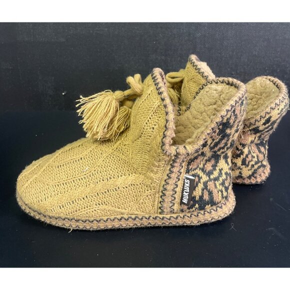 Muk Luks Women's Tan Slippers Size 7 SKU 2064 - Picture 2 of 5